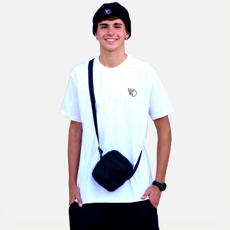 camiseta walkind mini logobox