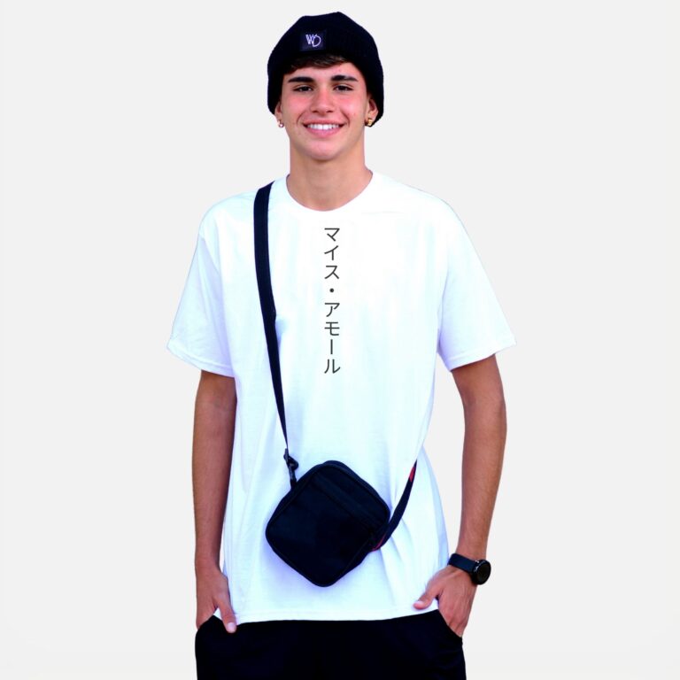 camiseta walkind mais amor