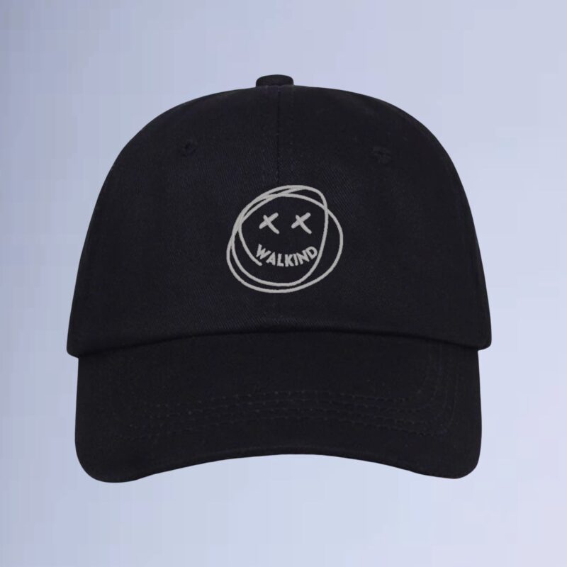 Preto — Bone walkind smile