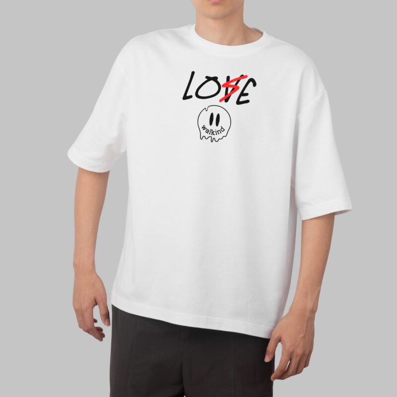 Preto — Camiseta oversized walkind love lose