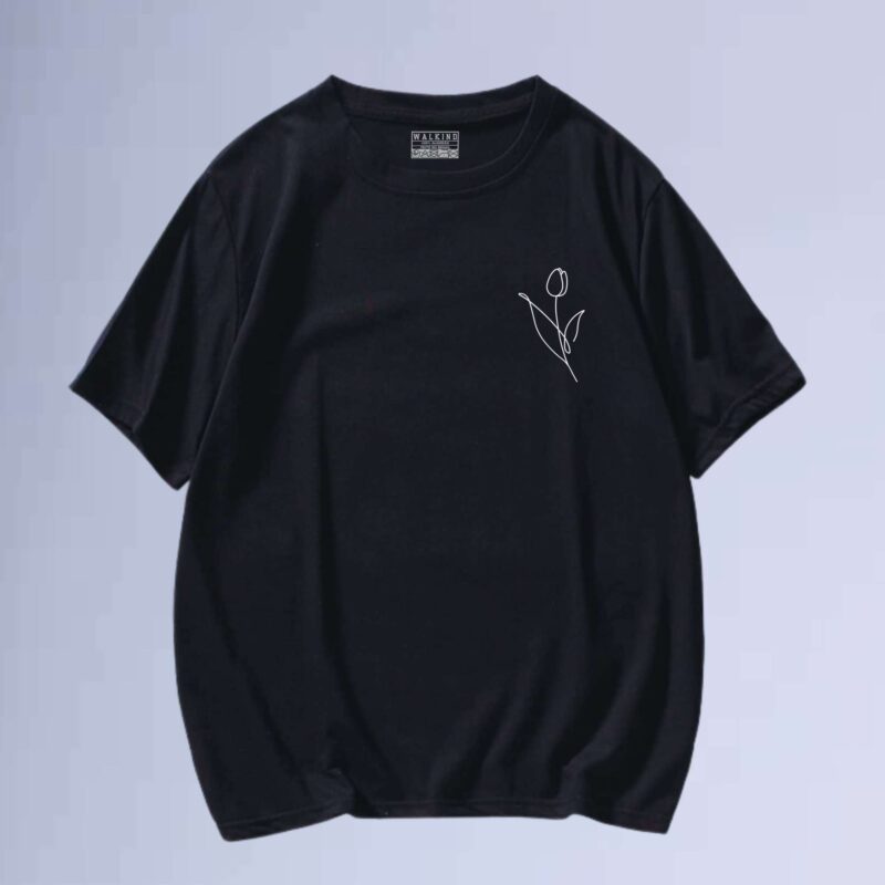 Preto — camiseta walkind flower