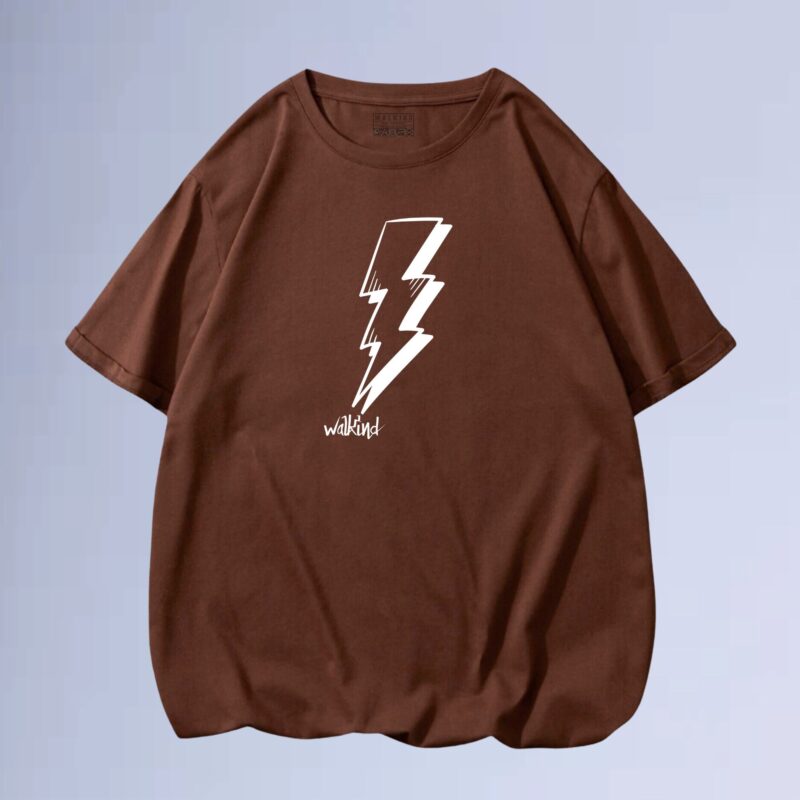 Marrom — Camiseta walkind lightning