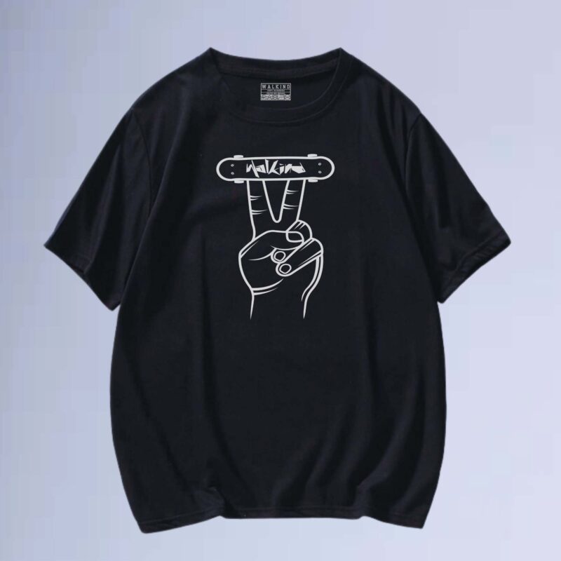 Preto — camiseta walkind save skate