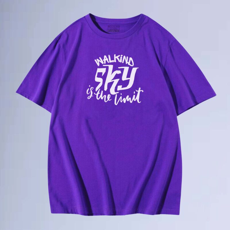 Roxo — camiseta walkind sky
