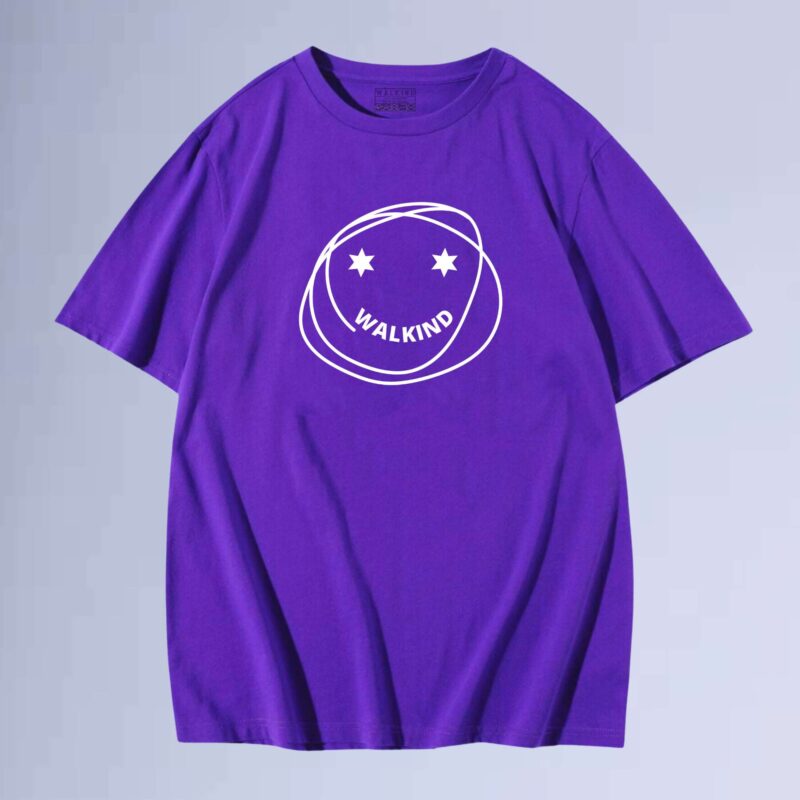 Roxo — camiseta walkind smilie star