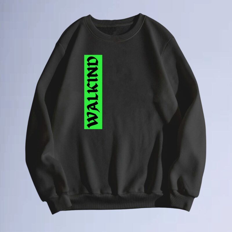 Preto — moletom gola careca walkind street green