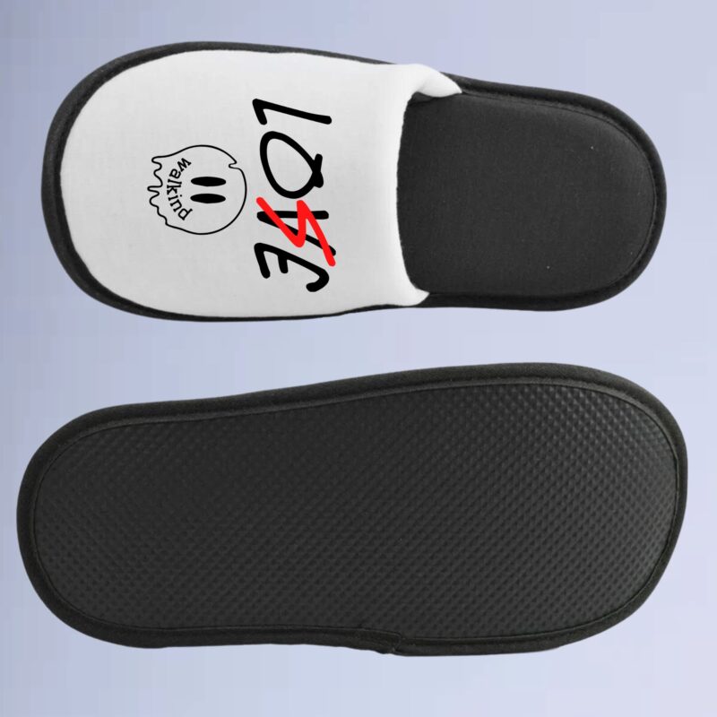 Preto/Branco — pantufa walkind love lose