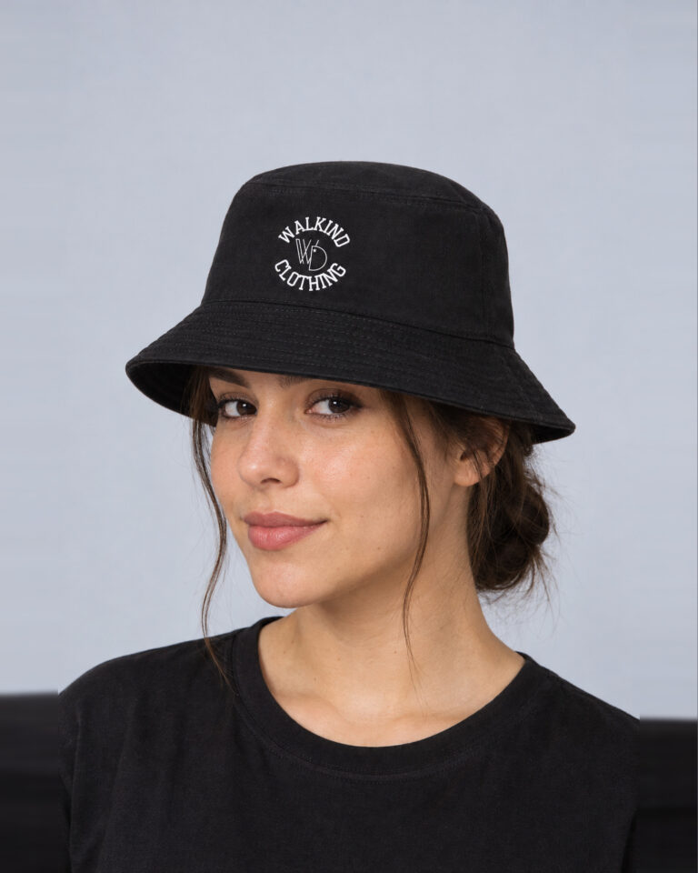 Bucket walkind clothing