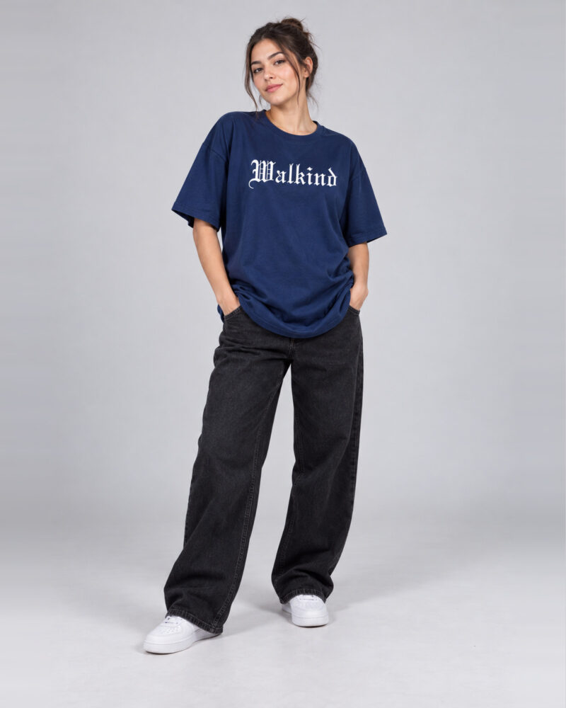 Azul Marinho — camiseta walkind inglês antigo